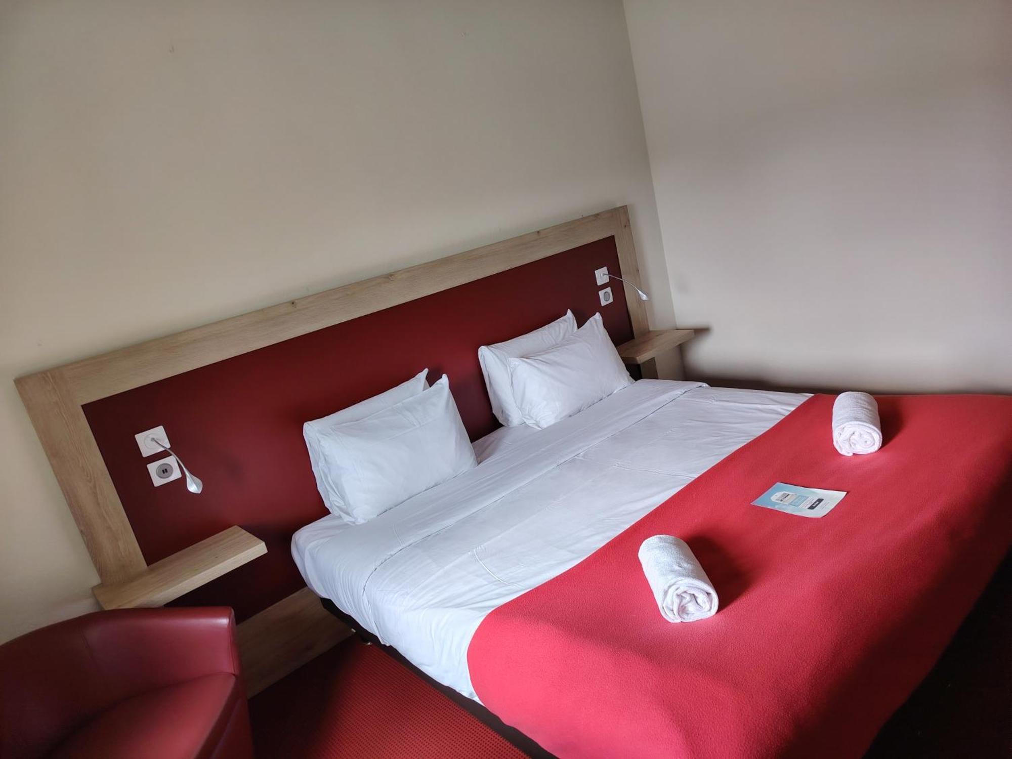 Kyriad Hotel
