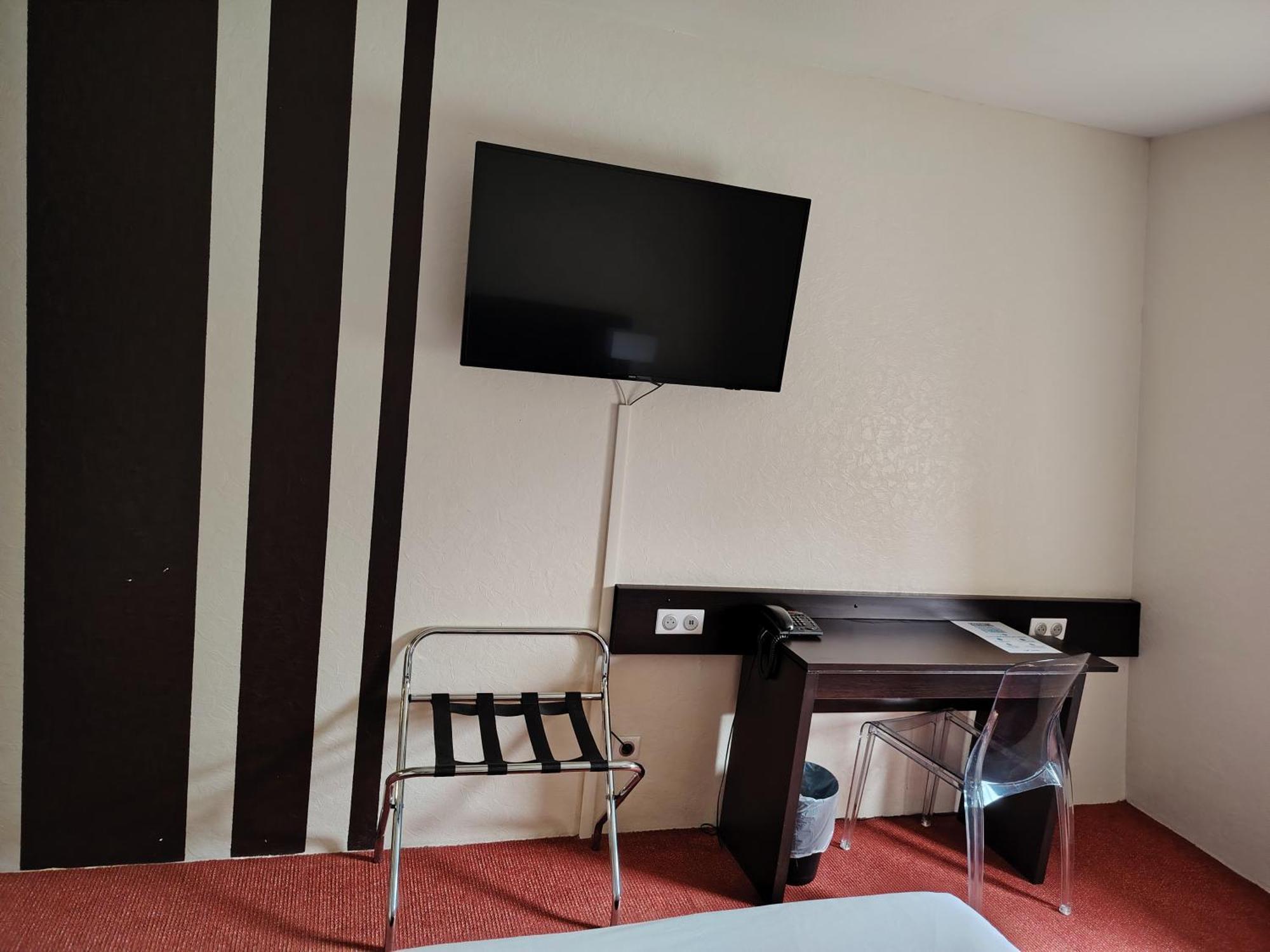 Kyriad Hotel