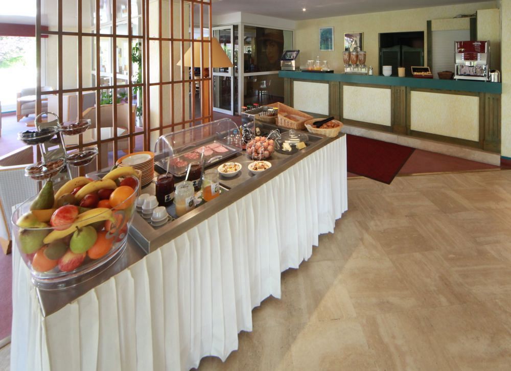 Kyriad Hotel