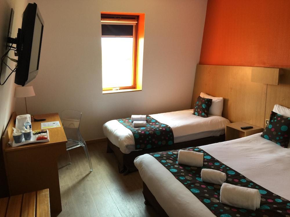 Kyriad Hotel